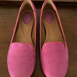 Clarks Women's Pink Loafers size 7